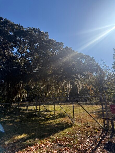 4347 Savannah Hwy, Ravenel, SC à louer - Photo de l’immeuble – Image 2 sur 2