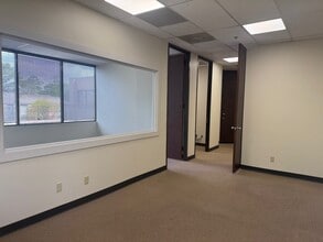 9810 FM 1960 Bypass Rd W, Humble, TX à louer Photo intérieure– Image 2 sur 3