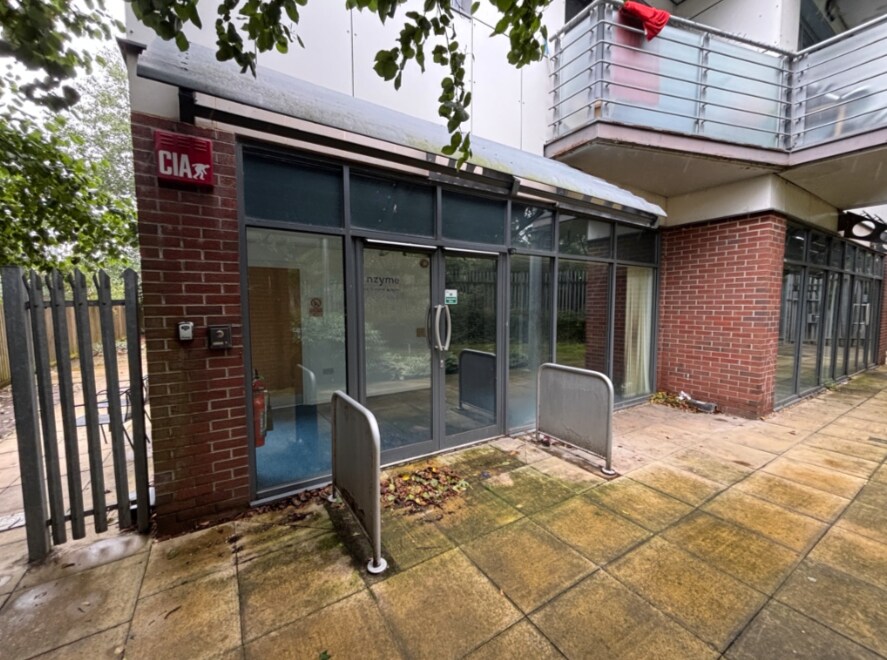 Cumberland Rd, Southsea à louer Photo principale– Image 1 sur 4