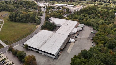 401 Domino Ln, Philadelphia, PA à louer Photo intérieure– Image 2 sur 3