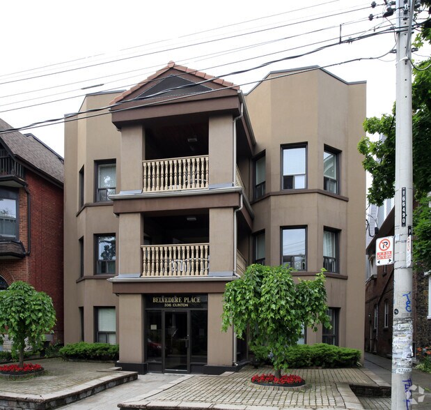 336 Clinton St, Toronto, ON à vendre - Photo de l’immeuble – Image 2 sur 18