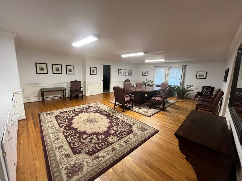 110 Springs St, Fort Mill, SC à louer - Photo de l’immeuble – Image 3 sur 6