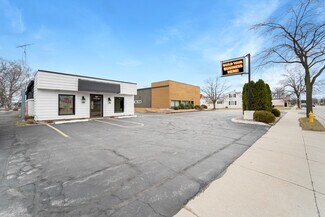 Plus de détails pour 719 S Main St, Fond Du Lac, WI - Local commercial à vendre