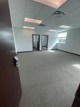 7951 Riviera Blvd, Miramar, FL à louer Photo intérieure– Image 2 sur 6