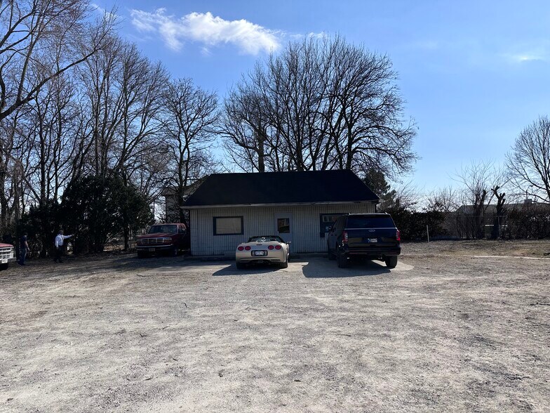 2250 N Mitthoefer Rd, Indianapolis, IN à vendre - Photo de l’immeuble – Image 3 sur 13