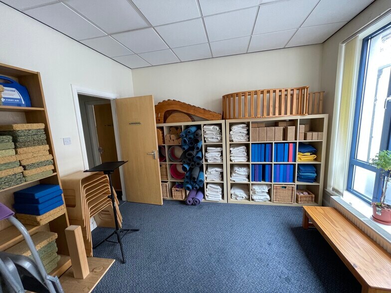 5 Newton Terrace Ln, Glasgow à vendre - Photo de l’immeuble – Image 3 sur 6