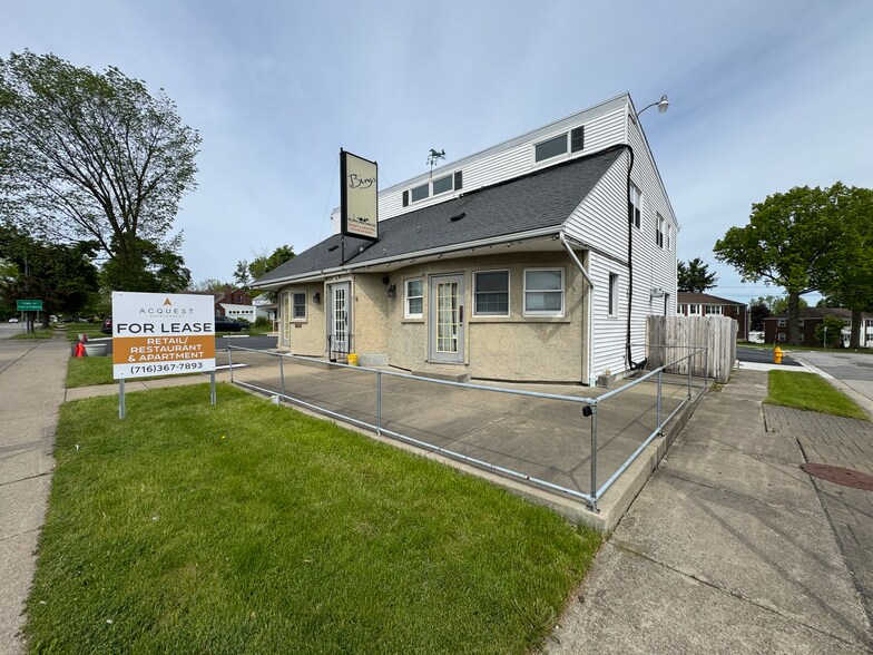 1952 Kensington Ave, Buffalo, NY à louer - Photo de l’immeuble – Image 1 sur 24