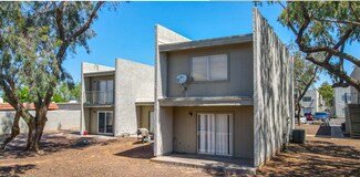 Plus de détails pour 2801 E Marconi Ave, Phoenix, AZ - Logement à vendre