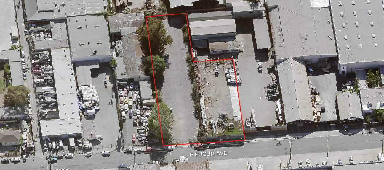514 E Euclid Ave, Compton, CA à louer Photo principale– Image 1 sur 2