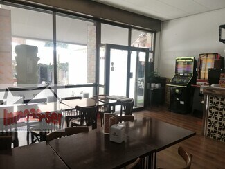 Plus de détails pour Local commercial à louer