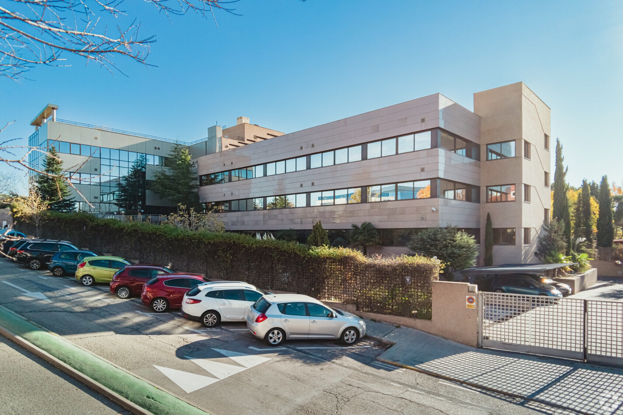 Calle Valle del Roncal, 12, Las Rozas de Madrid, Madrid à louer Photo principale– Image 1 sur 4