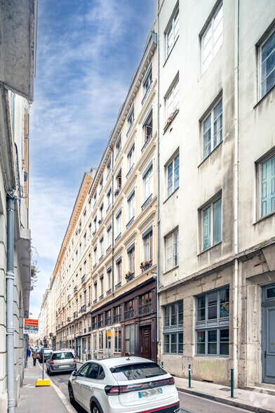 4 Rue Royale, Lyon à vendre - Photo de l’immeuble – Image 2 sur 3