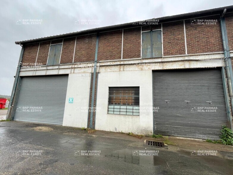 Local d’activités dans Bonnières-sur-Seine à louer - Photo de l’immeuble – Image 2 sur 22