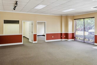 2777 Miccosukee Rd, Tallahassee, FL à louer Photo de l’immeuble– Image 2 sur 13
