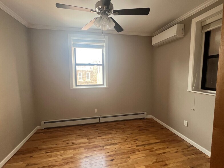 53-57 Bank St, New London, CT à vendre - Photo de l’immeuble – Image 3 sur 7