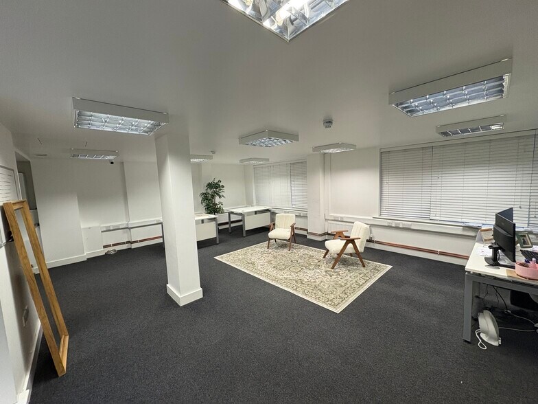 20-22 Beardell St, Londres à louer - Photo de l’immeuble – Image 2 sur 6