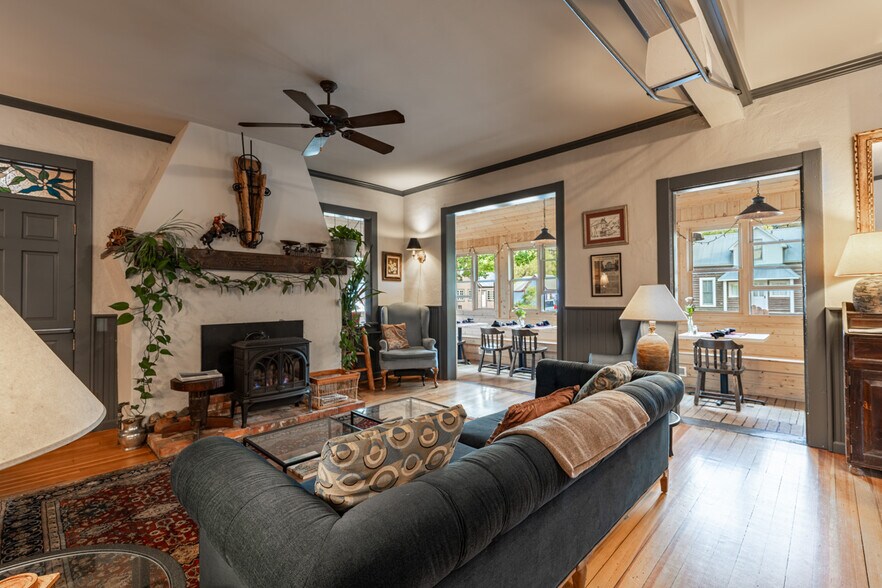 129 Gothic Ave, Crested Butte, CO à vendre - Photo de l’immeuble – Image 3 sur 40