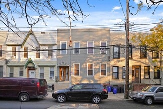 Plus de détails pour 1920 Palmetto St, Ridgewood, NY - Logement à vendre