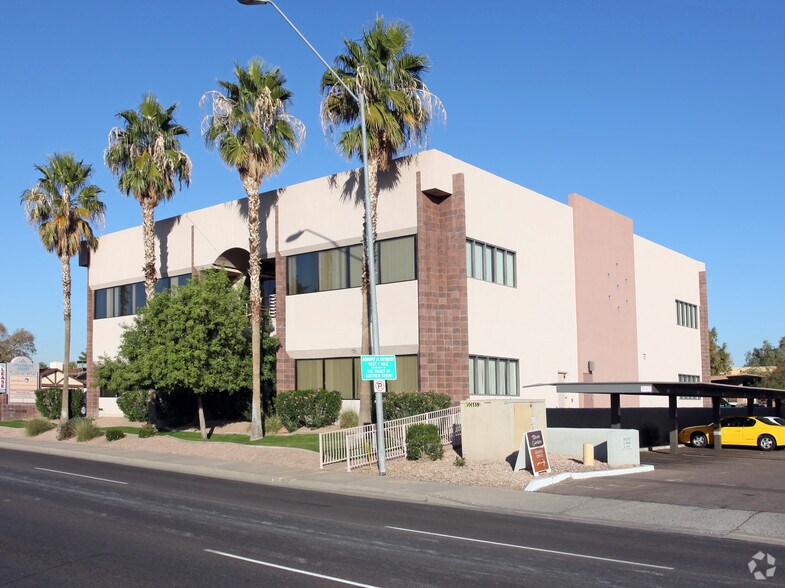 15433 N Tatum Blvd, Phoenix, AZ à louer - Photo de l’immeuble – Image 3 sur 17