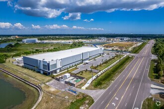 2799 Gateway Centre Pky, Saint Petersburg, FL - Vue aérienne vue de carte