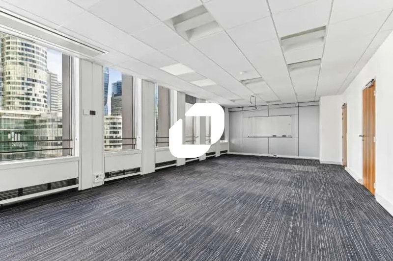 1-9 Place De La Pyramide, Puteaux à louer Photo intérieure– Image 1 sur 2