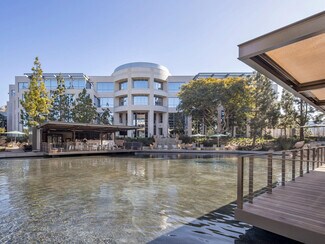 Plus de détails pour 4435 Eastgate Mall, San Diego, CA - Bureau à louer