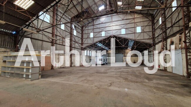 Plus de détails pour Industriel/Logistique à vendre