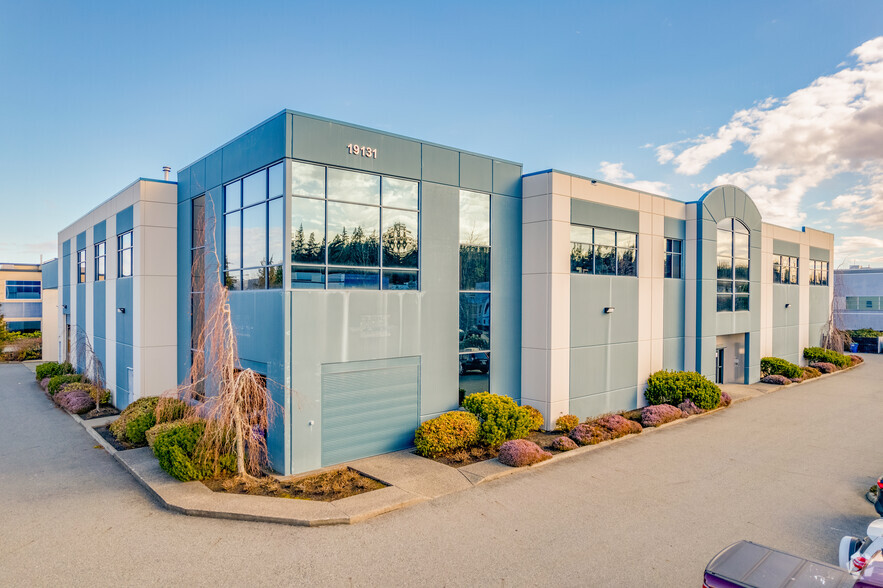 19131 21st Ave, Surrey, BC à vendre - Photo principale – Image 1 sur 4