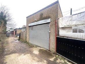 20 Green Wrythe Ln, Carshalton à louer Photo de l’immeuble– Image 1 sur 8