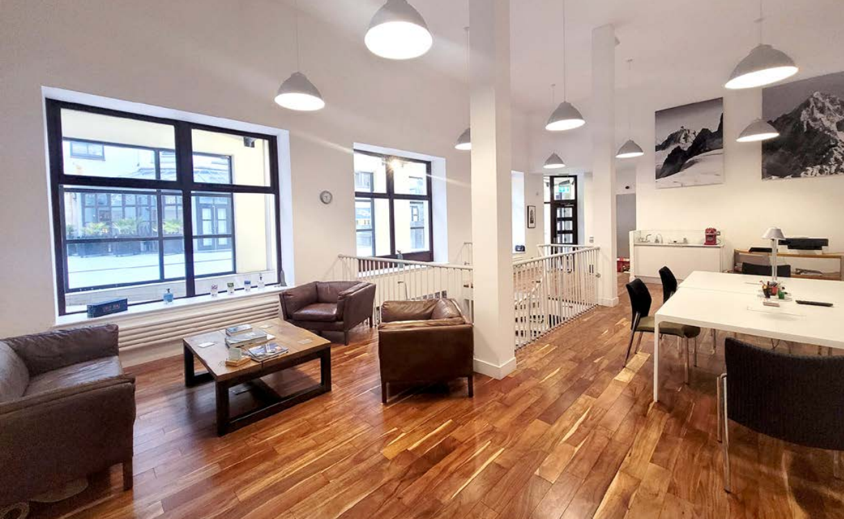 168 Ingram St, Glasgow, GLG G1 1DN - Lot 10 -  - Photo intérieure - Image 1 of 5
