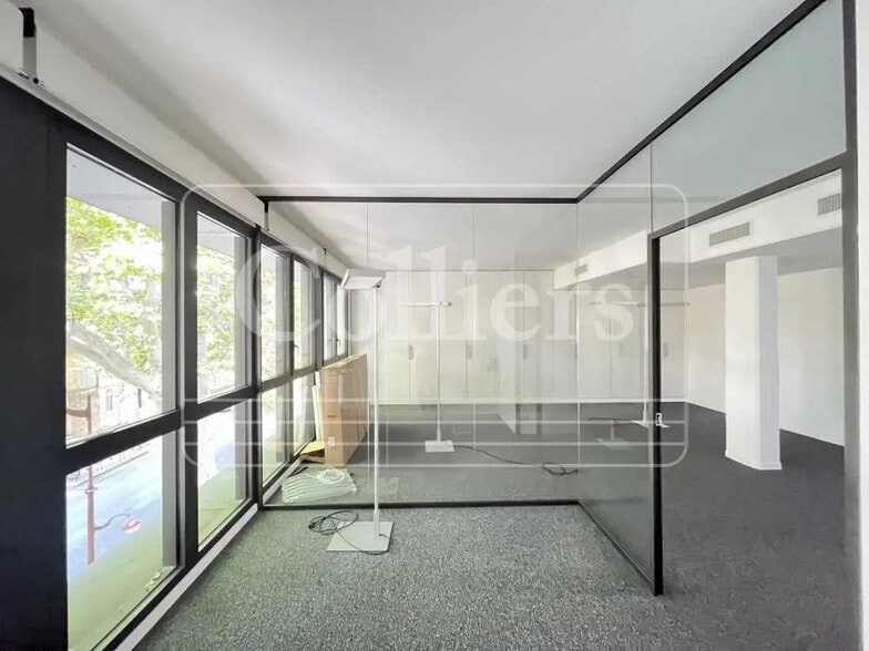 24 Cours Saint Louis, Aix-en-Provence à louer - Photo de l’immeuble – Image 3 sur 10