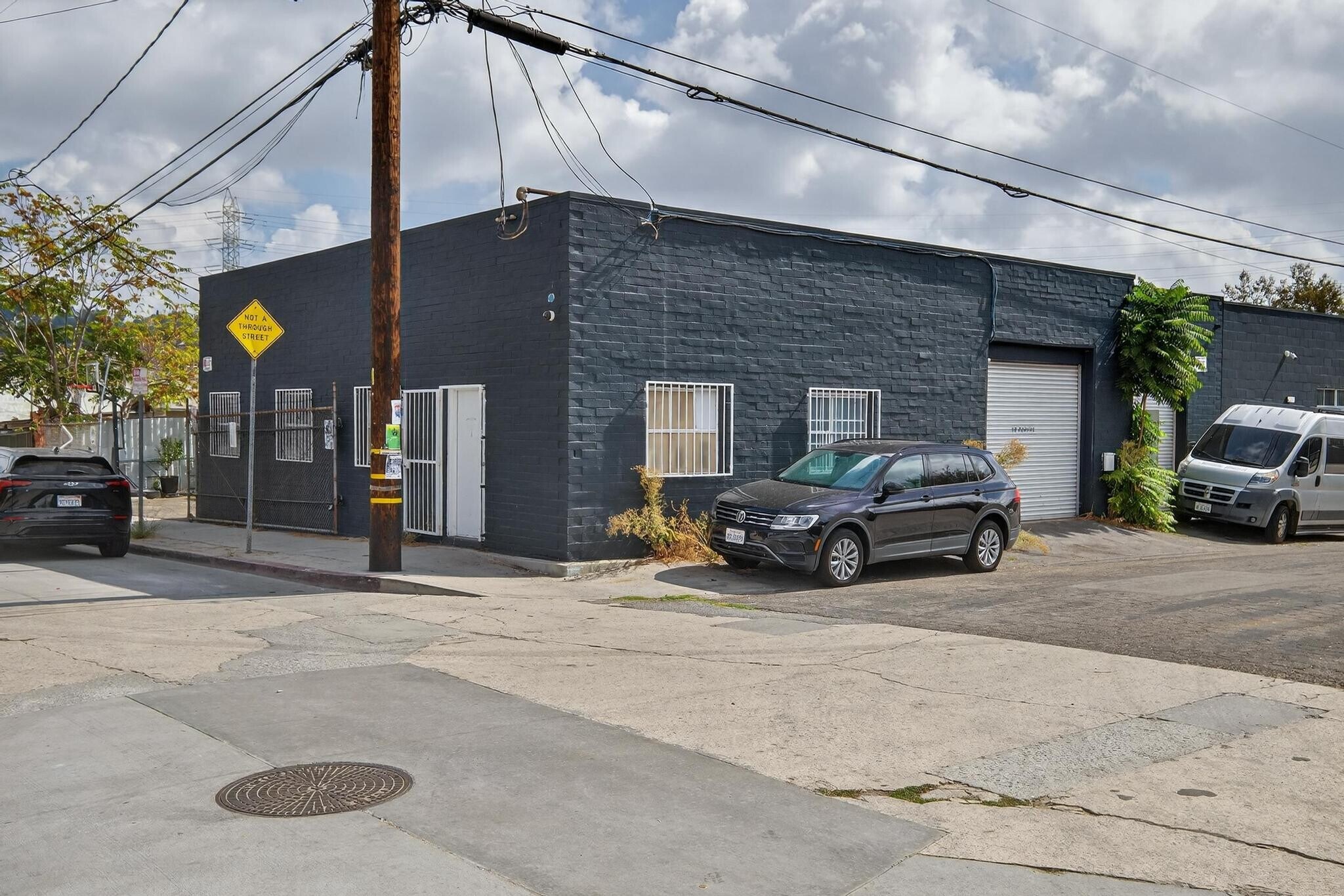 2900 Denby Avenue Ave, Los Angeles, CA à louer Photo de l’immeuble– Image 1 sur 6