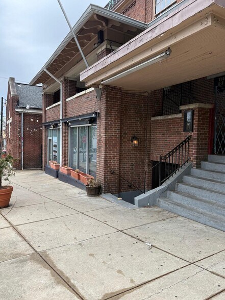 3600-3602 Hickory Ave, Baltimore, MD à louer - Photo de l’immeuble – Image 3 sur 10