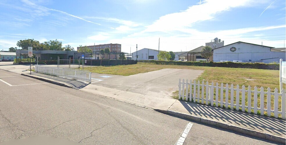 1715 E 4th Ave, Tampa, FL à vendre - Photo de l’immeuble – Image 3 sur 4
