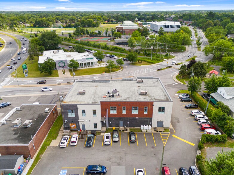 450 Boul Brassard, Chambly, QC à louer - Aérien – Image 3 sur 8