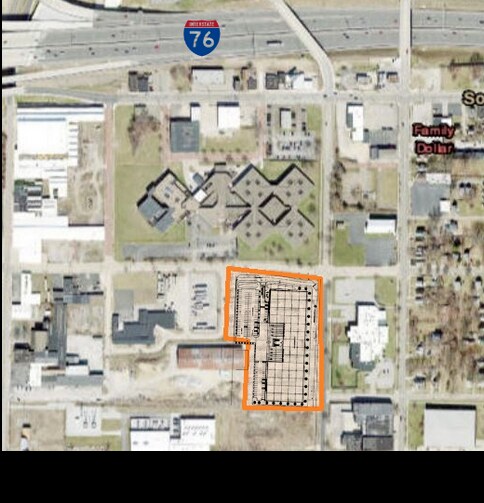 E. Crosier St & Bellows St, Akron, OH à louer Photo de l’immeuble– Image 1 sur 8