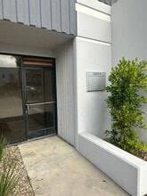 601 Del Norte Blvd, Oxnard, CA à louer Photo de l’immeuble– Image 1 sur 13