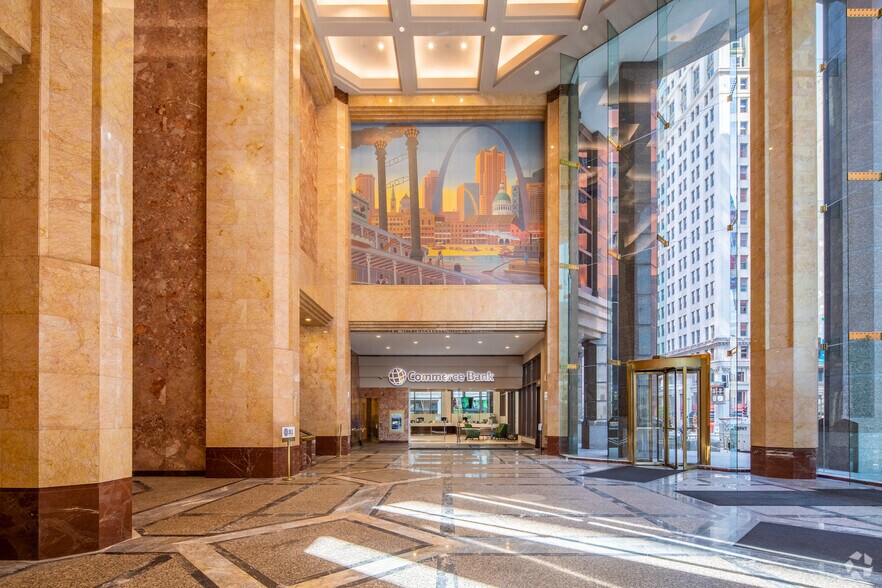 211 N Broadway, Saint Louis, MO à louer - Hall d’entrée – Image 2 sur 34