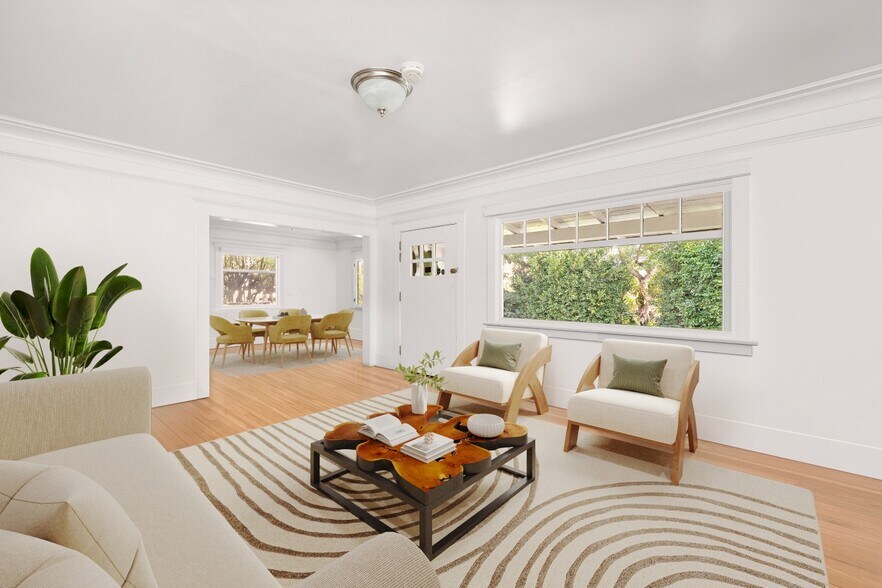 607 N Manhattan Pl, Los Angeles, CA à vendre - Photo intérieure – Image 3 sur 17