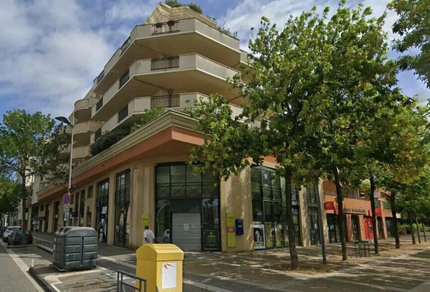 Bureau dans Valence à louer - Photo de l’immeuble – Image 1 sur 9