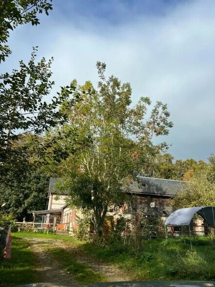 Local d'activités dans Étretat à vendre - Photo de l’immeuble – Image 3 sur 5