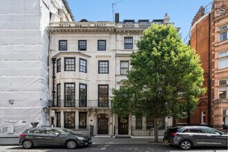44 Harley St, Londres à louer Photo de l’immeuble– Image 1 sur 5