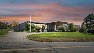 Plus de détails pour 120 Whiting Farms Rd, Holyoke, MA - Industriel/Logistique à vendre