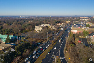 800 S Frederick Ave, Gaithersburg, MD - VUE AÉRIENNE  vue de carte - Image1