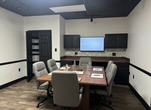 201 E Main St, Front Royal, VA à louer Photo intérieure– Image 2 sur 2