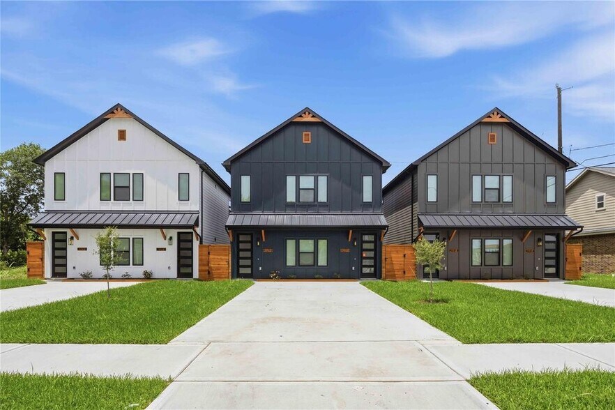 4029 Cork Drive #A-B, Houston, TX à vendre - Photo de l’immeuble – Image 2 sur 23