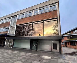 St Peters St, St Albans à louer Photo de l’immeuble– Image 1 sur 1