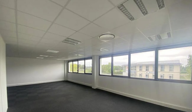 Plus de détails pour Bureau à louer