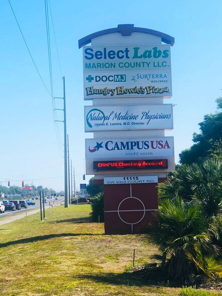 11115 SW 93rd Ct, Ocala, FL à louer - Photo de l’immeuble – Image 2 sur 3