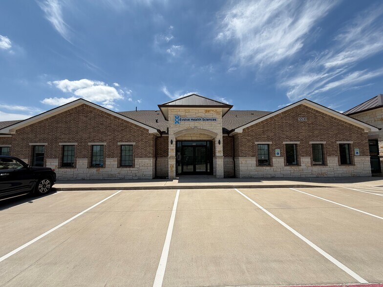12530 Lebanon Rd, Frisco, TX à vendre - Photo de l’immeuble – Image 2 sur 13